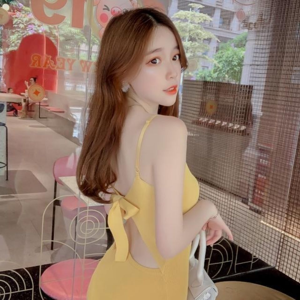 Hong Kong-flavored chic bow tie backless short skirt slim elastic cute girl sexy suspender dress