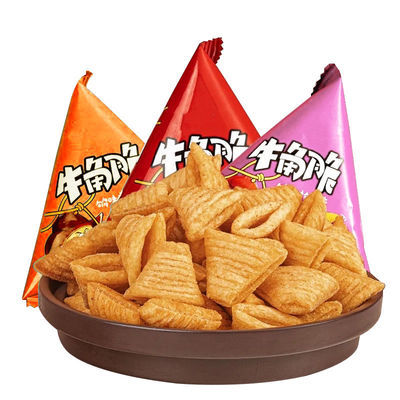 37057/牛角脆尖角脆锅巴薯片零食小吃整箱网红休闲零食大礼包