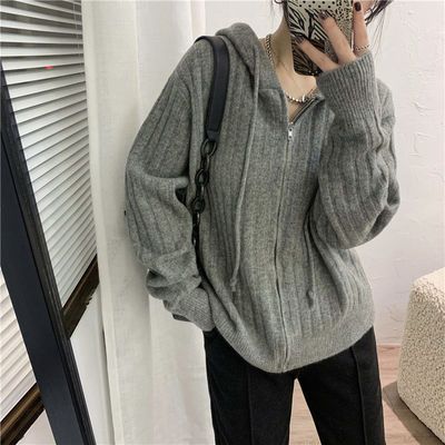 70695/保暖牛绒显瘦坑条连帽针织开衫女秋季新款宽松休闲拉链毛衣短外套