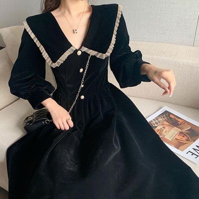 131832/秋季新款连衣裙女秋冬打底v领黑色长裙小黑裙赫本法式小众连衣裙