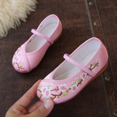 75119/汉服鞋女童绣花鞋儿童古装古风中国风老北京手工布鞋宝宝舞蹈演出