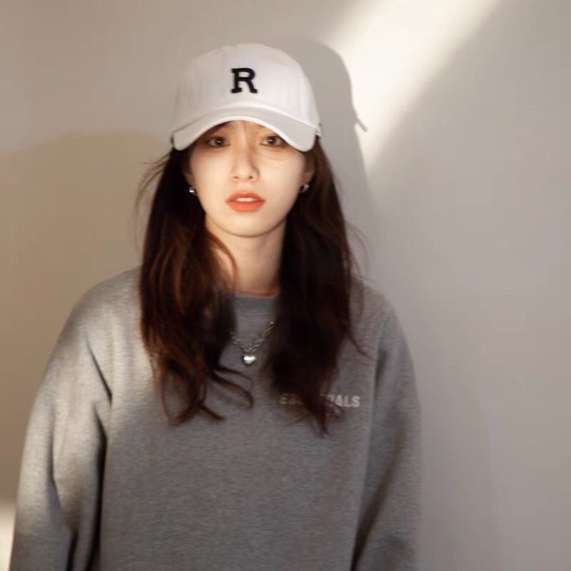 新款字母R棕色棒球帽女韩版春夏季小众网红穿搭有型防晒鸭舌帽潮