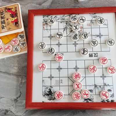 70696/陶瓷象棋棋盘玉化石棋子实木框架定制签名办公室工艺品美观大气