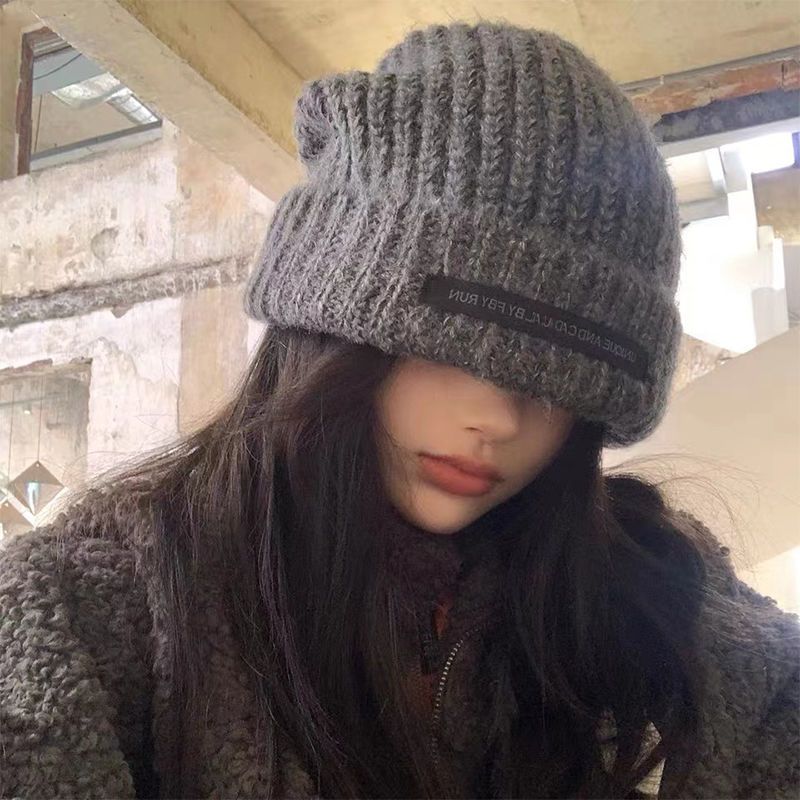 新款帽子女秋冬新款时尚百搭大头围毛线帽显脸小保暖针织帽冷帽【2月