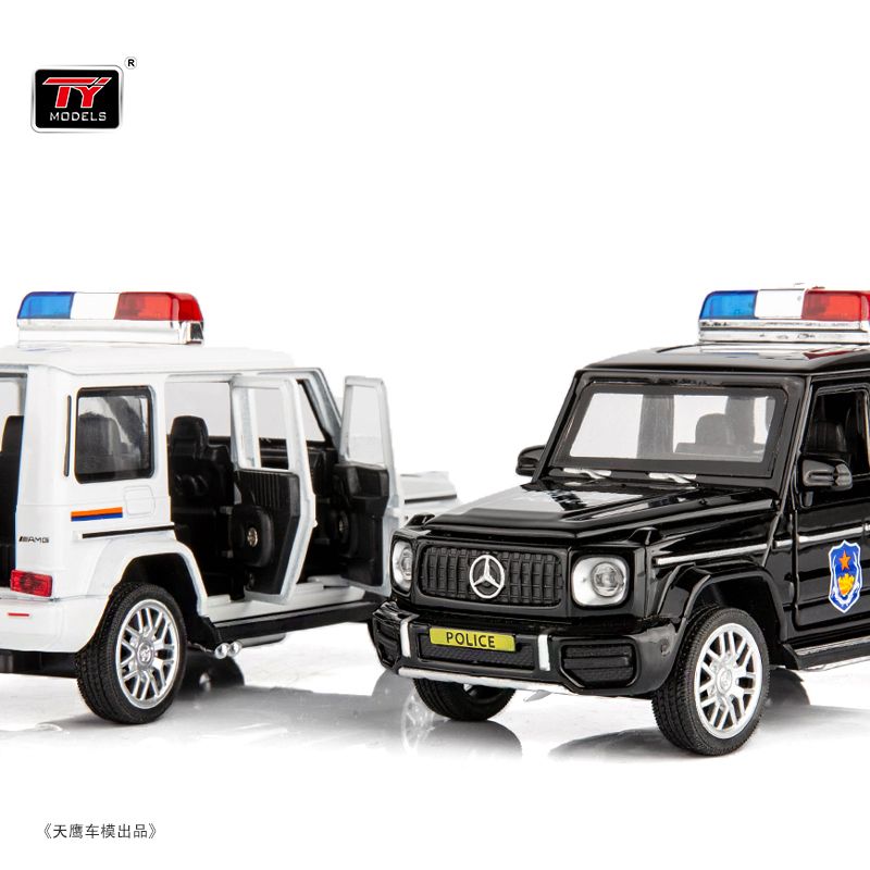 奔驰汽车玩具 4a268b50-545a-4229-85e9-630ddae39a96.jpg
