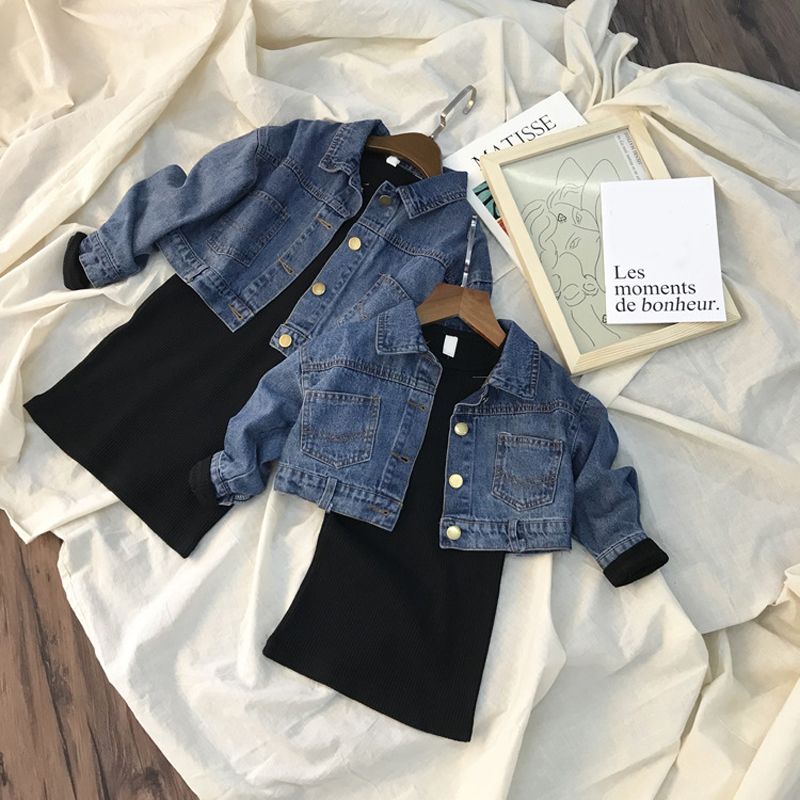 2019 spring and autumn new children's slim bottomed shirt + denim coat two-piece girl's personalized foreign style suit