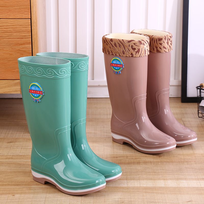 Rain shoes women's high tube rain boots long tube water boots water shoes Plush anti slip rubber overshoes fashionable winter rain shoes middle tube rubber boots