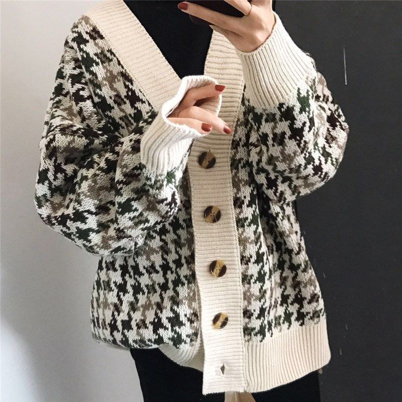 2020 Korean retro Plaid wide pine knitted cardigan women's autumn and winter thickened chic lazy sweater coat fashion