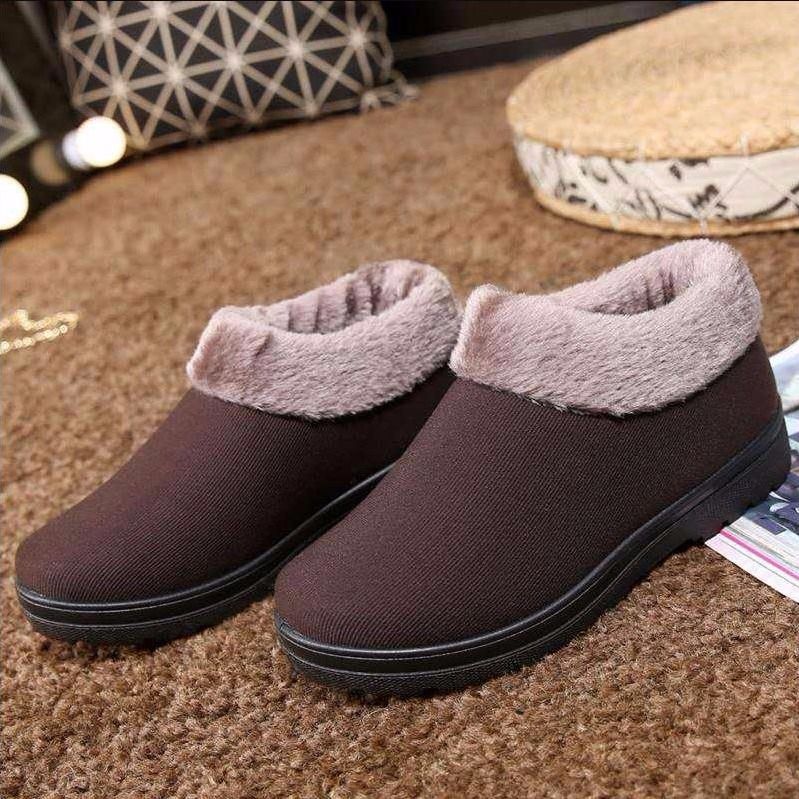 新款条绒棉鞋女冬季保暖加绒韩版百搭一脚蹬中老年平底鞋低帮舒适