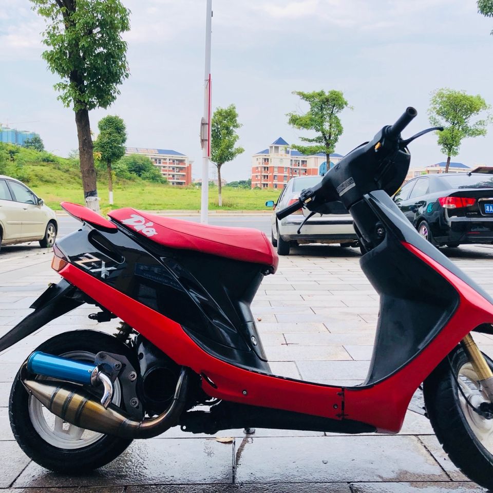 本田dio18期,原版原灯起步抬头,机况给力! 收藏代步不二之选