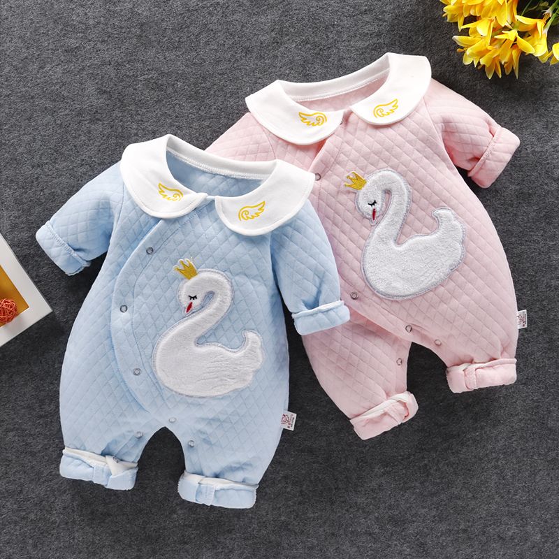 Baby's one-piece clothes with cotton in autumn and winter with thickened warm Romper for boys and girls going out and newborn climbing clothes 0-1 years old
