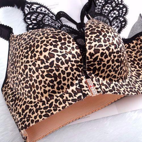 Plus Size Bra Set Sexy Leopard Print Front Buckle Thin Section Beauty Back Gathered No Steel Ring Small Chest Thick Cup Underwear