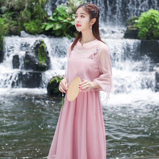 2019夏季汉服女学生古装超仙刺绣文艺清新复古连衣裙中长款两件套