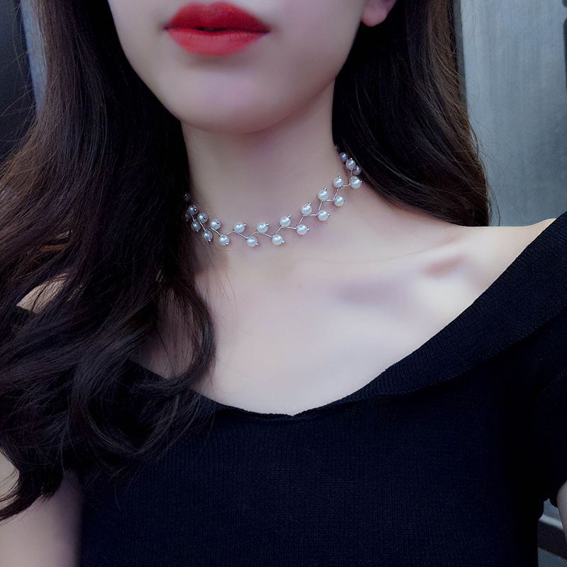 Super beautiful all-match necklace female lace clavicle chain Korean neck jewelry neck strap collar neck simple student necklace