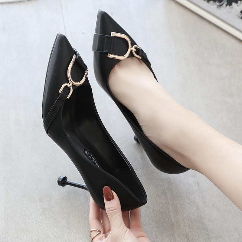 Soft leather high heeled shoes for female students