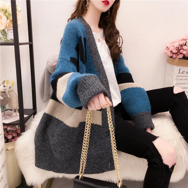 Spring and autumn thickened sweater cardigan women 2020 Korean version of fairy loose lazy chic knitted jacket