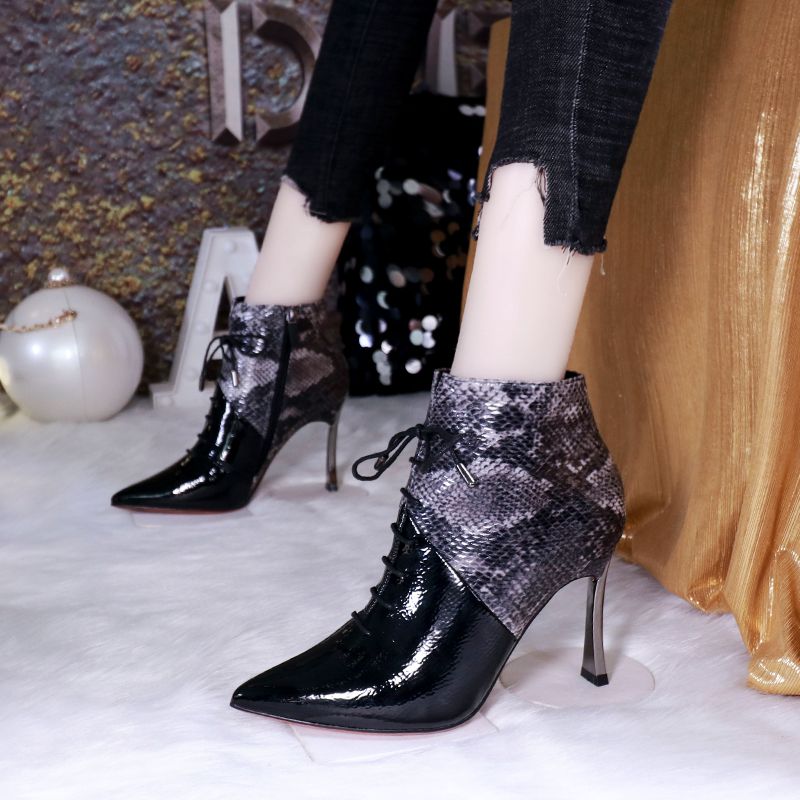 时尚拼接撞色蛇纹短靴女2019新款春秋单靴女尖头细跟系带高跟鞋女