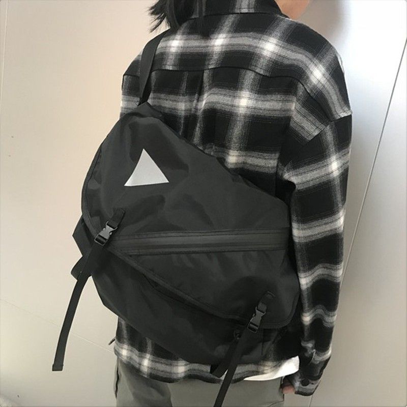 韓國2019新款春季街頭休閒原宿大容量潮牌斜挎包機能包單肩包ins