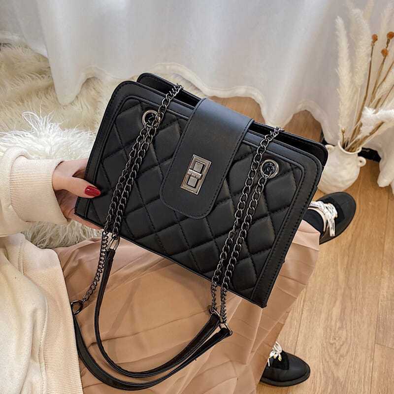 Bag women's bag new fashion autumn and winter new black fashion Korean versatile chain one shoulder small square bag