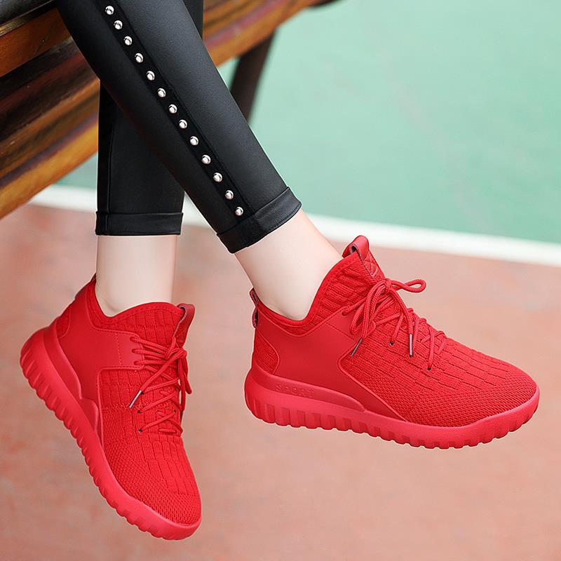 大红色运动鞋女2020年春季新款软底鞋百搭鞋子本命年女鞋休闲红鞋