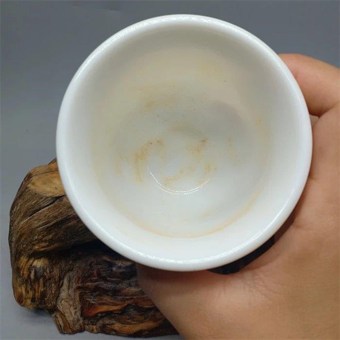 明代甜白釉瓷浮雕百福茶杯酒杯古玩古董保真瓷器出土老货旧货摆件