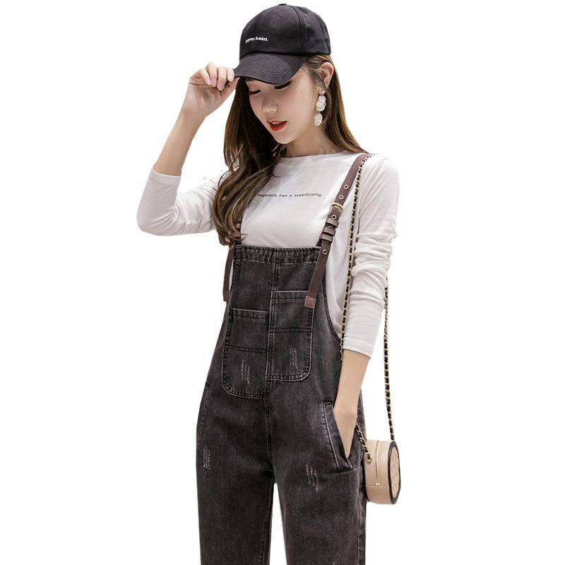 Spring denim pants suit women's age reduction 2020 spring women's new style loose and foreign style two piece suit fashion