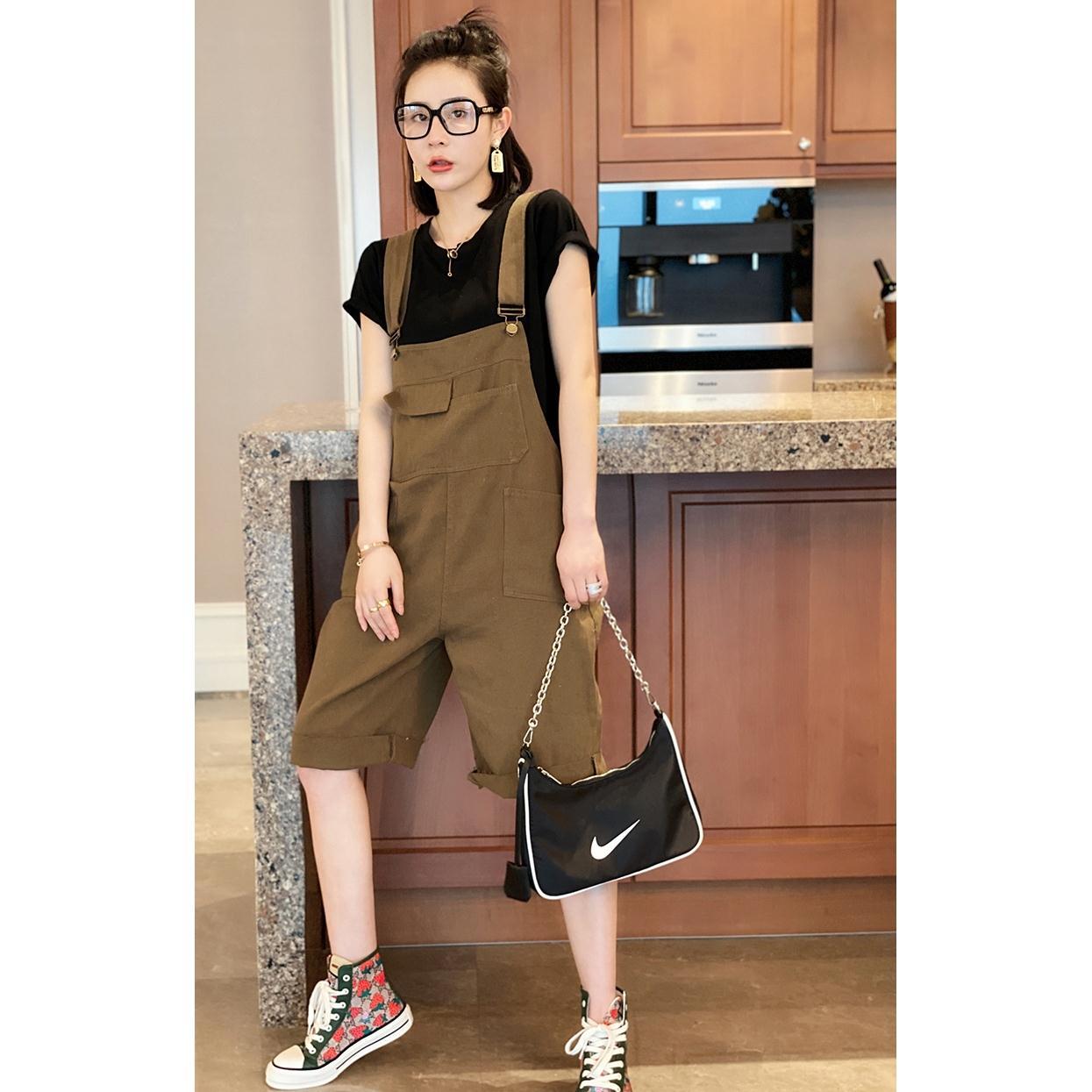 European station foreign style age reducing trousers women's suit 2020 summer Korean loose work clothes casual versatile short pants