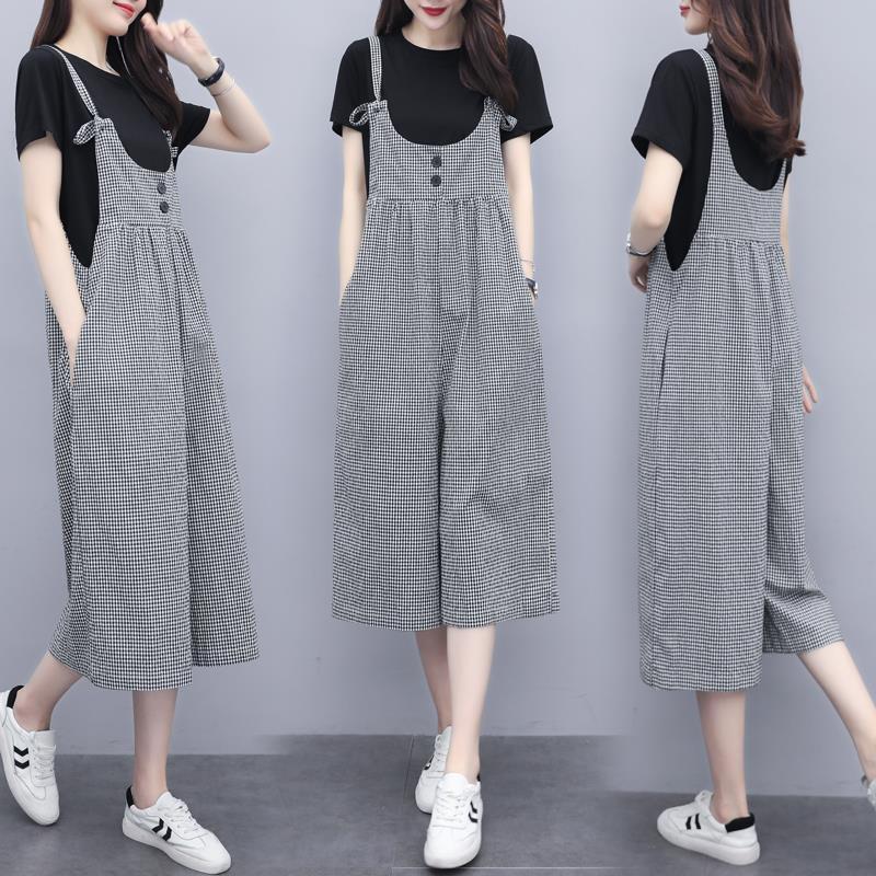 Summer 2022 new fashion suspenders women's suit Korean loose foreign style age reducing Jumpsuit two piece suit large