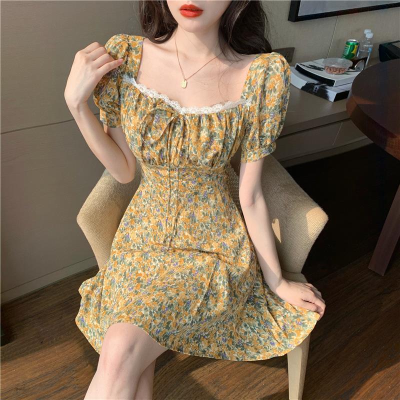 Summer 2020 Korean retro floral short style Cuihua small fresh and small bubble sleeve Pleated Dress