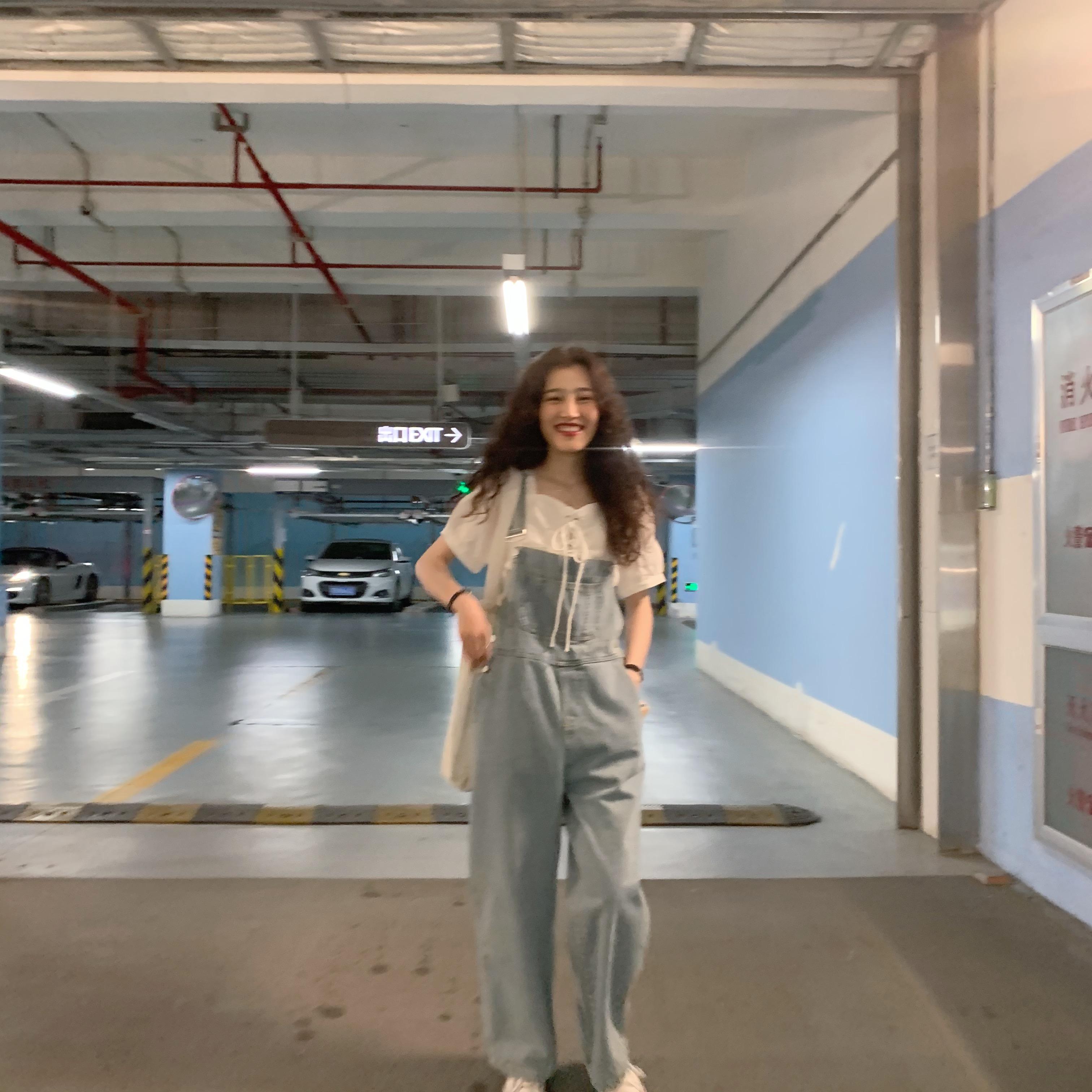 Summer Korean version  new style tall and thin high waist loose age-reducing washed trousers denim overalls female students