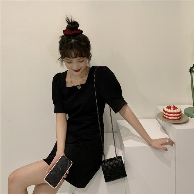学生显瘦2023夏季新款韩版女装裙子方领泡泡袖后背绑带短袖连衣裙
