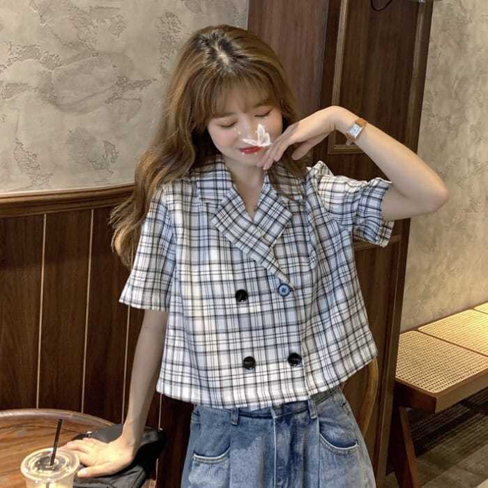 Net red suit collar Plaid Shirt women's summer 2020 new Korean style temperament design sense small short top fashion