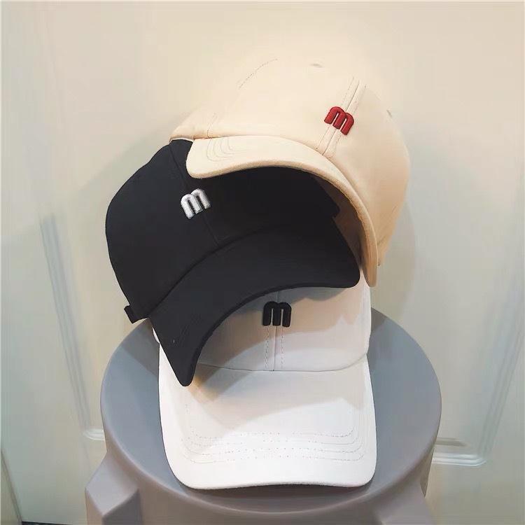 Korean version of ins all-match cotton small m letter baseball hat female summer fashion soft top peaked cap student sun visor