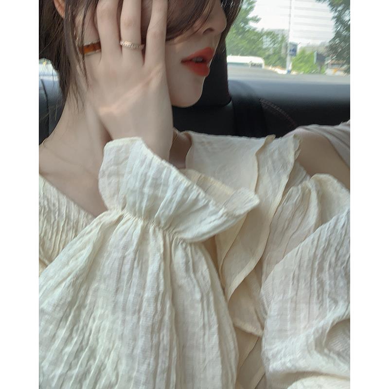 白水女雪纺长袖衬衫女设计感小众春秋韩版粉色褶皱喇叭袖V领上衣