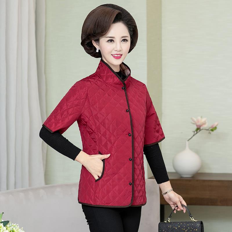 Middle-aged and elderly women's spring and autumn cotton vest jacket large size fashion mother's vest vest vest shoulder cardigan short top