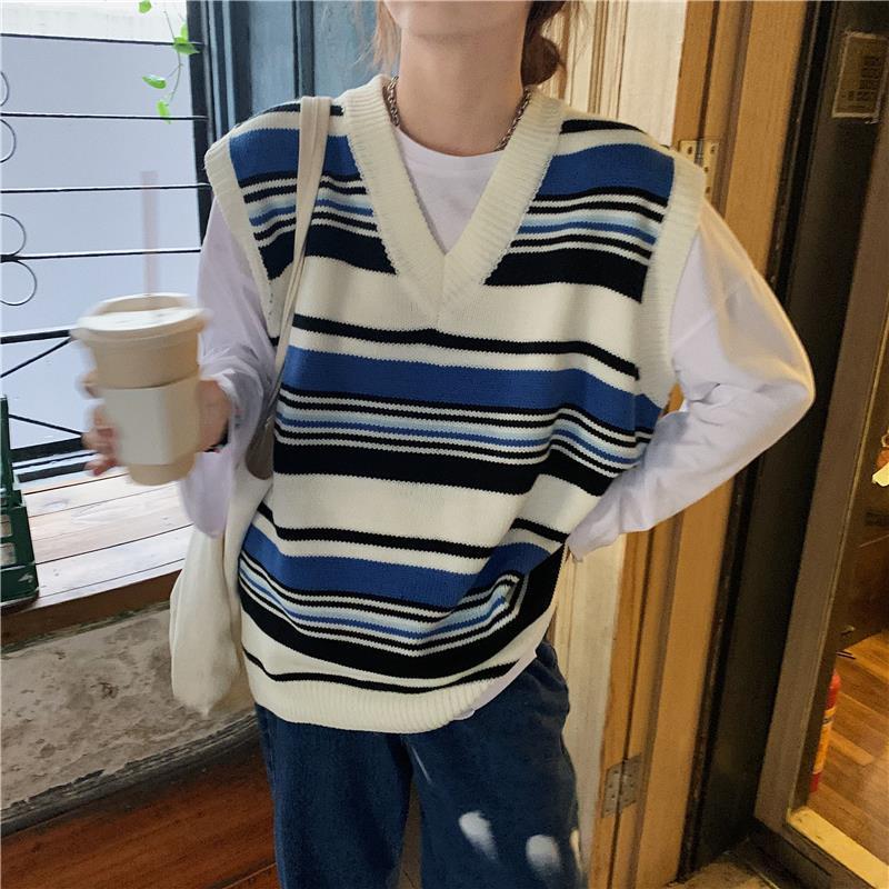 Sweater vest women's spring and autumn all-match V-neck vest jacket autumn Korean style outerwear striped knitted vest tide