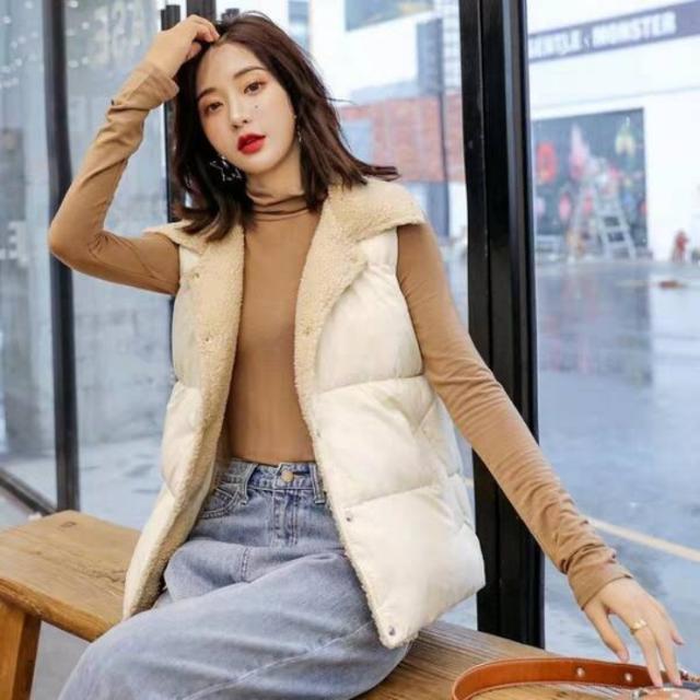 Down cotton waistcoat women's Vest fall / winter 2020 new style bread jacket with thick shoulder and short jacket