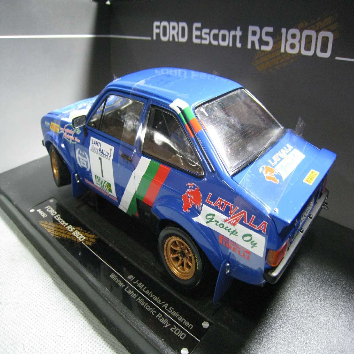 sunsatr 1/18 ford escort rs 1800福特合金仿真赛车拉力赛车模