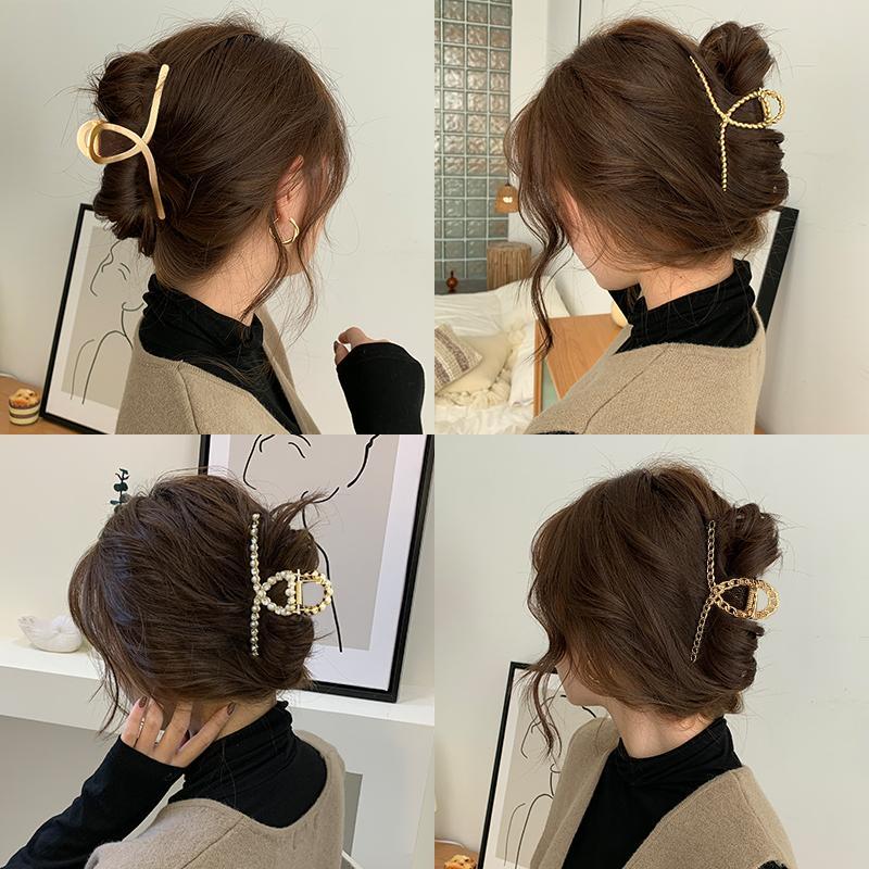 Metal hair clip large Korean elegant temperament shark clip pearl hair clip back of head net red female hair clip