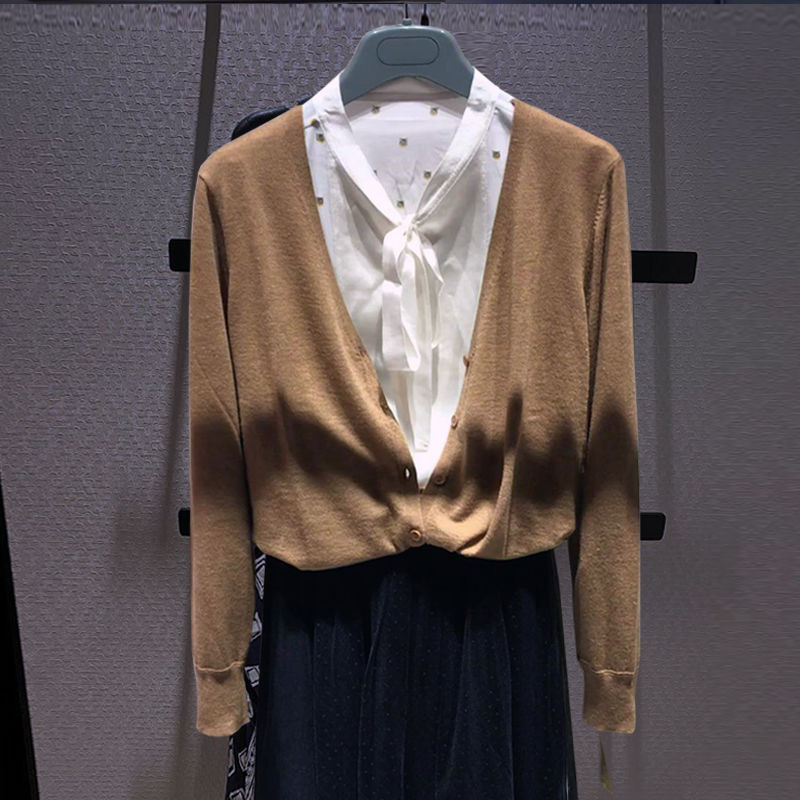 希哥弟思媞针织衫开衫女外搭2022春秋季新款修身羊毛v领上衣外套