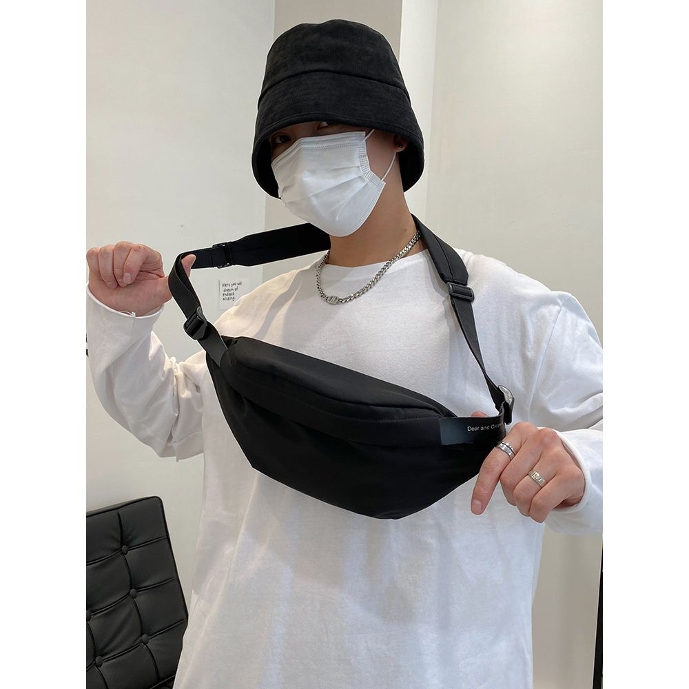 日系男斜挎包潮防水背包輕便小挎包胸包國潮腰包運動男士單肩包女