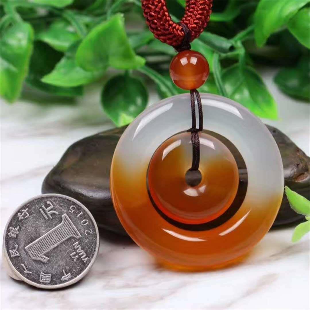 厂家直销天然玛瑙母子同心扣吊坠包坠冰种玉髓同心扣吊坠配饰