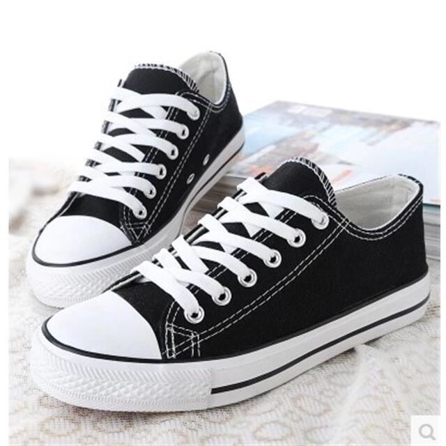 Canvas shoes female students Korean casual flat shoes black and white Harajuku sports shoes net red ins same summer